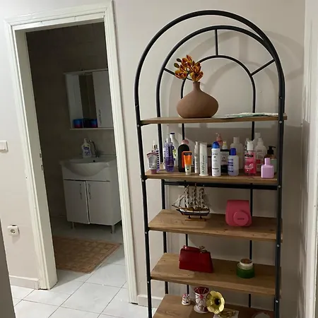 Ev Apartmán *
