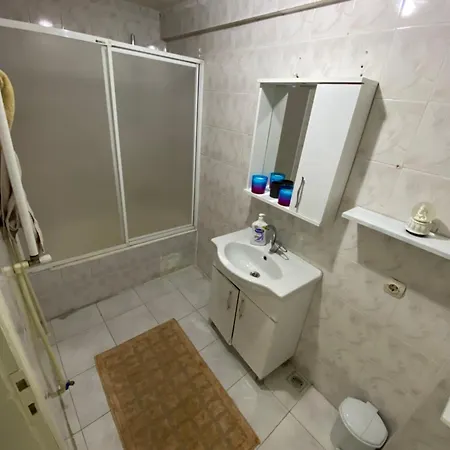 Ev Apartmán *